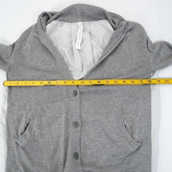 Lululemon Women's Gray Long Sleeve Button Cardigan‎ Size 2 Cashmere Blend Hood - Picture 4 of 5